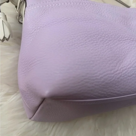 Vintage Coach Lavender Hampton  Convertible Shoulder Bag/ Hand bag # F10685 - Picture 9 of 15